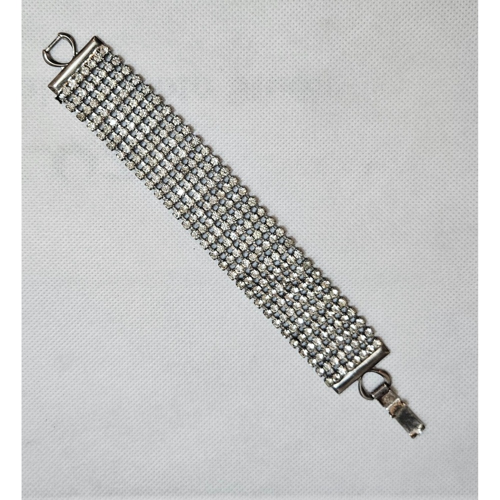 Vintage Silver Tone Clear 8 STRAND Rhinestone Bracelet -‎ GLAMOUROUS!
